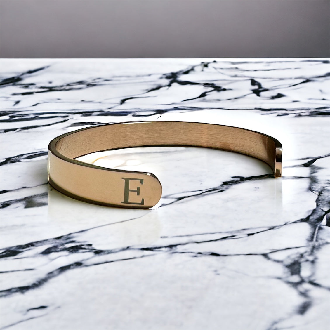 Brazalete de acero inoxidable (Oro Rosa)